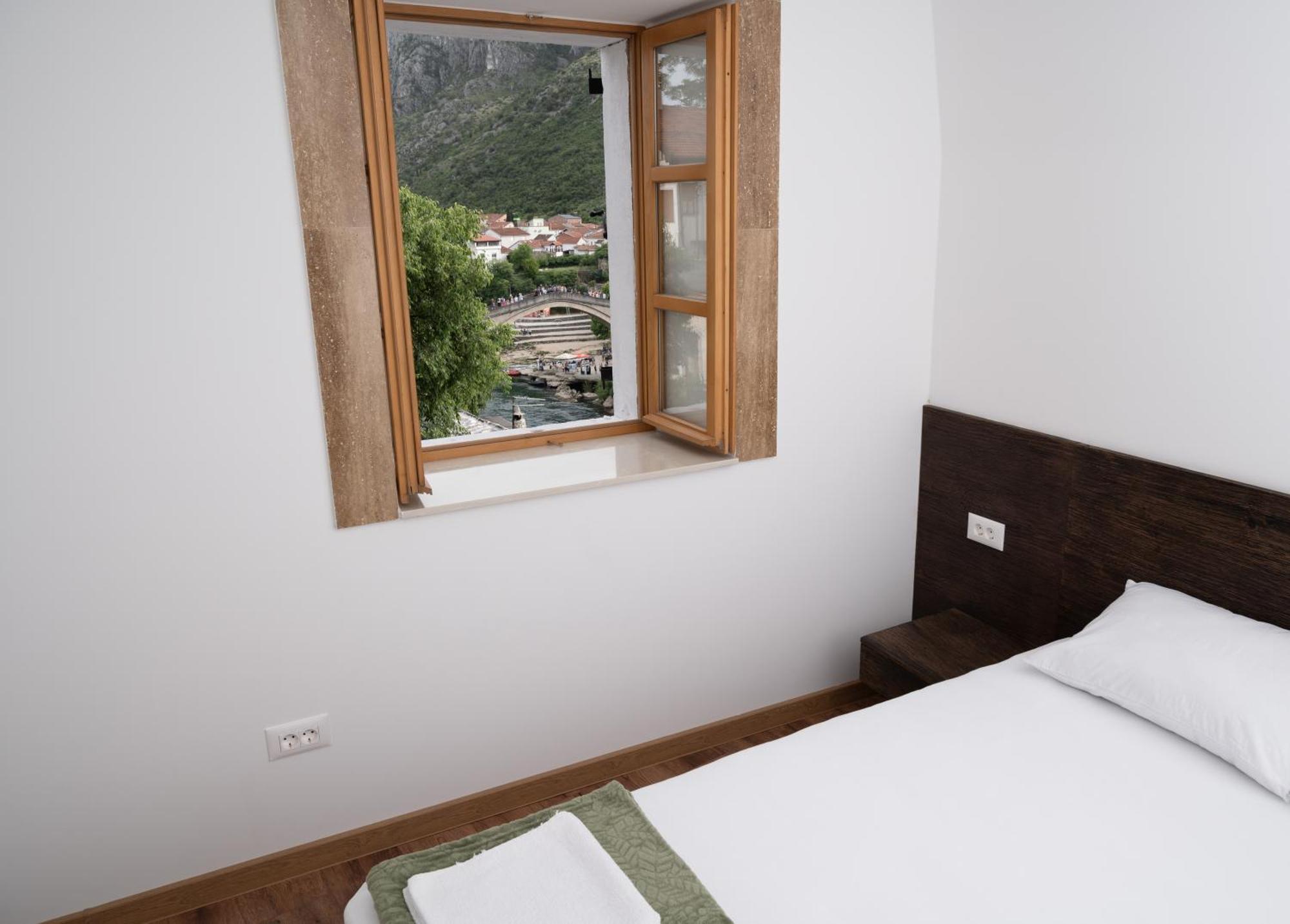 Sunrise Apartments - With Old Bridge View Mostar Exterior photo